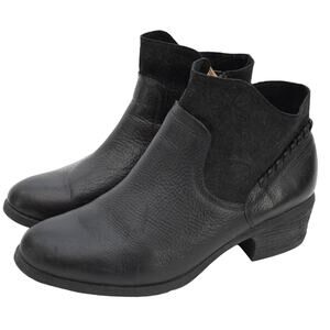Comfortiva Black Leather Corry Ankle Boots Booties Size 11